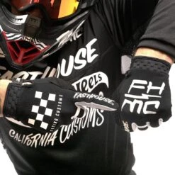 Fasthouse 2023 Speed Style Hot Wheels Black Gloves -Motocross Equipment 4049 0008 c 3